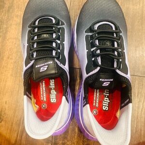 Skechers Black and Purple Sneakers with Modern Design